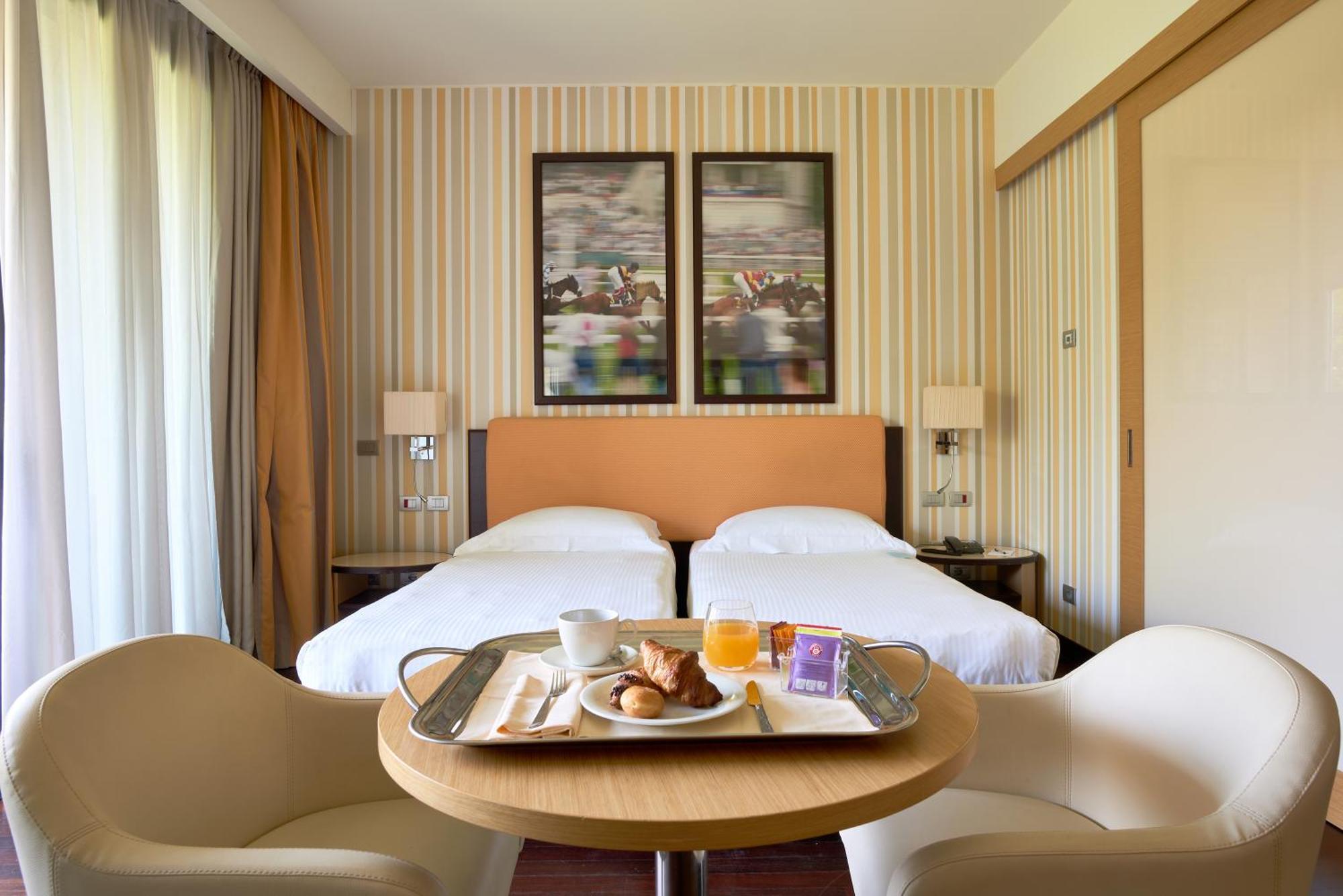 Unahotels וארסה מראה חיצוני תמונה