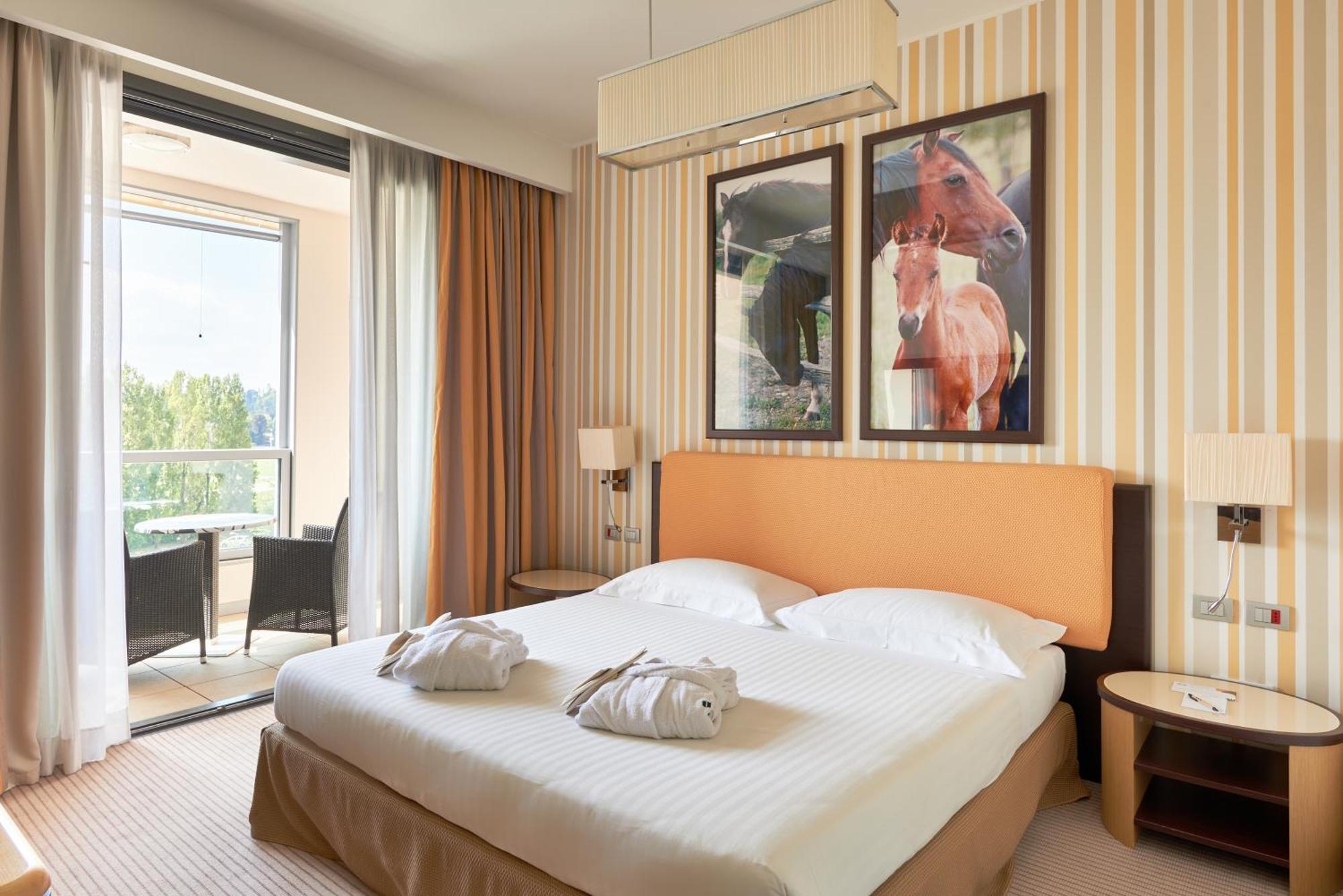 Unahotels וארסה מראה חיצוני תמונה