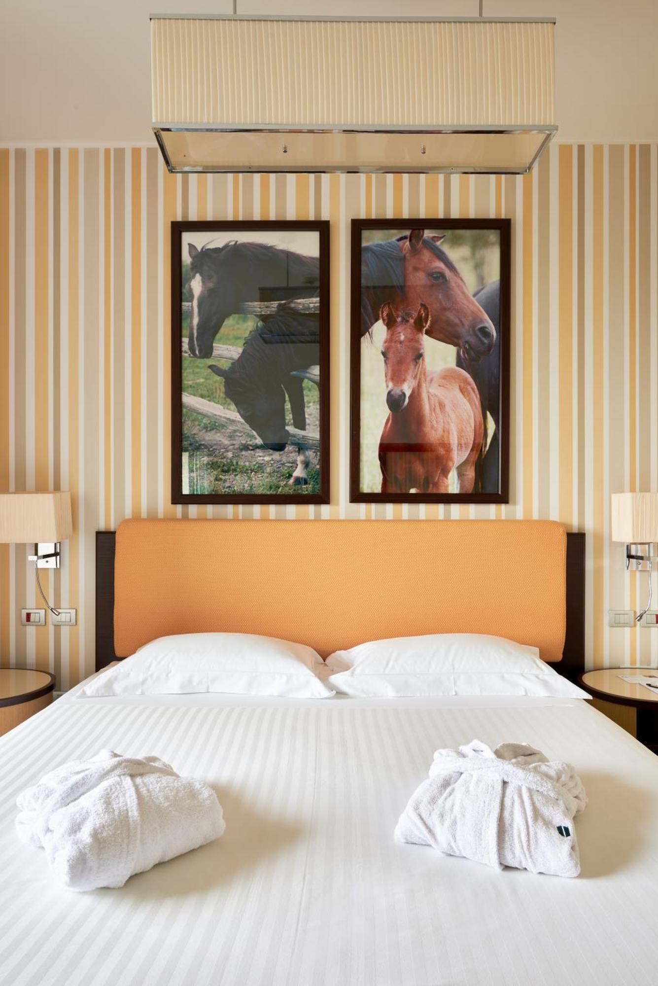 Unahotels וארסה מראה חיצוני תמונה